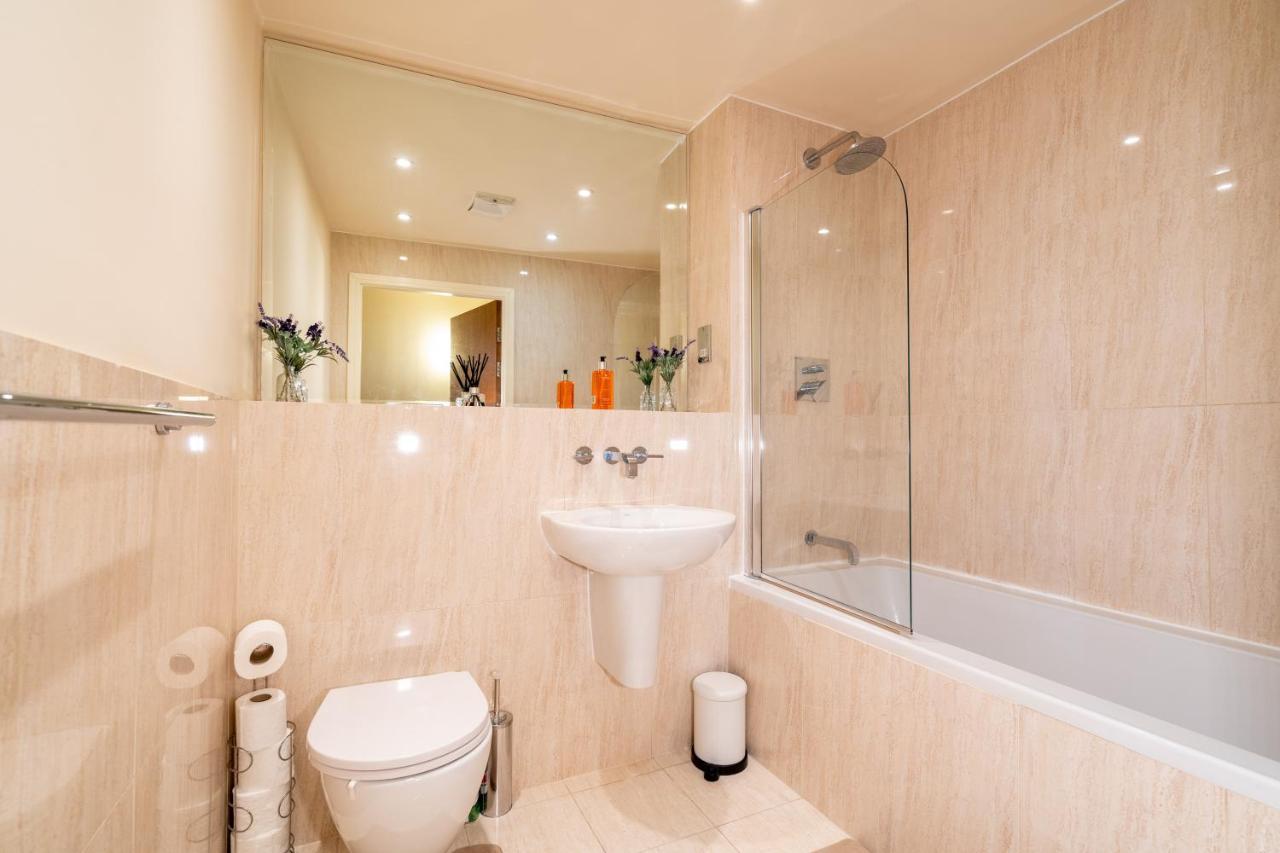 Avril Serviced Apartment Μπέρμιγχαμ Εξωτερικό φωτογραφία