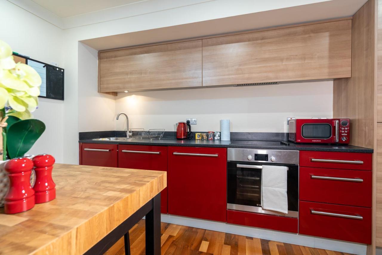Avril Serviced Apartment Μπέρμιγχαμ Εξωτερικό φωτογραφία