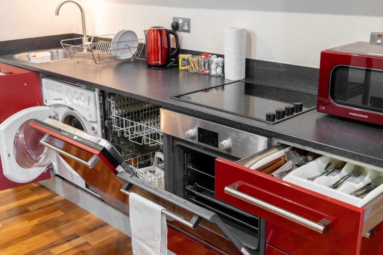 Avril Serviced Apartment Μπέρμιγχαμ Εξωτερικό φωτογραφία