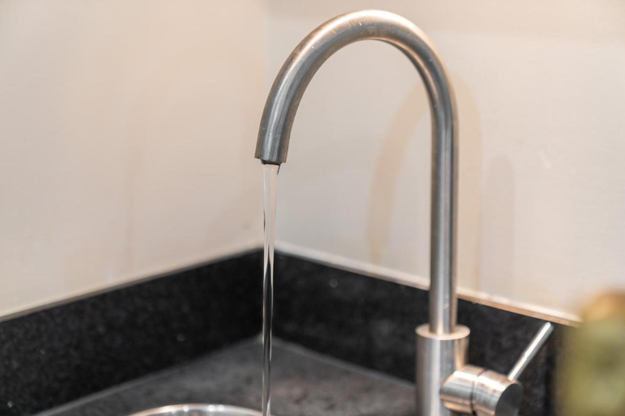 Avril Serviced Apartment Μπέρμιγχαμ Εξωτερικό φωτογραφία